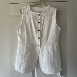 Commense sleeveless vest